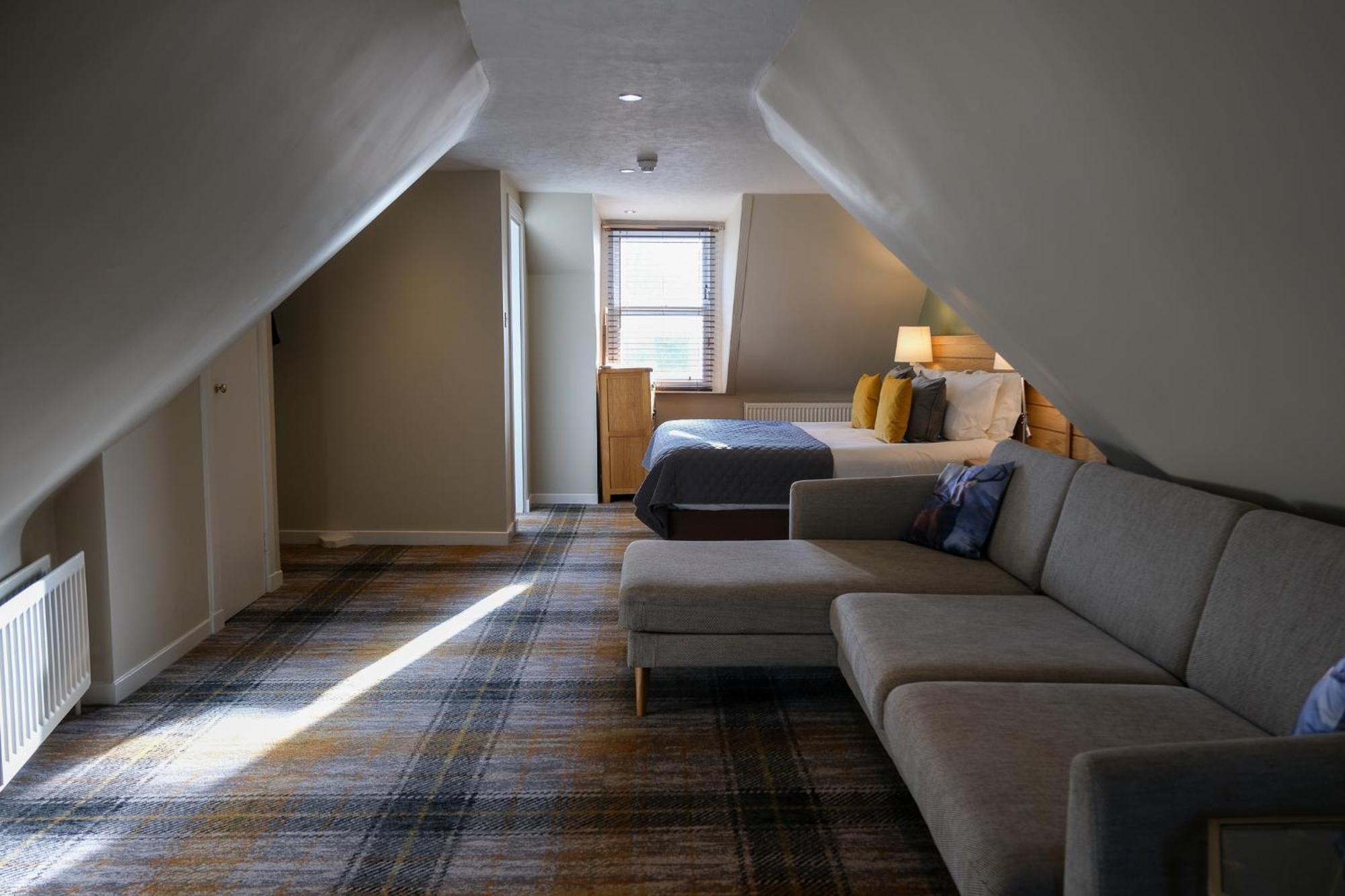 Glen Mhor Hotel At Uile-Bheist 'Brewstillery' Inverness Eksteriør bilde